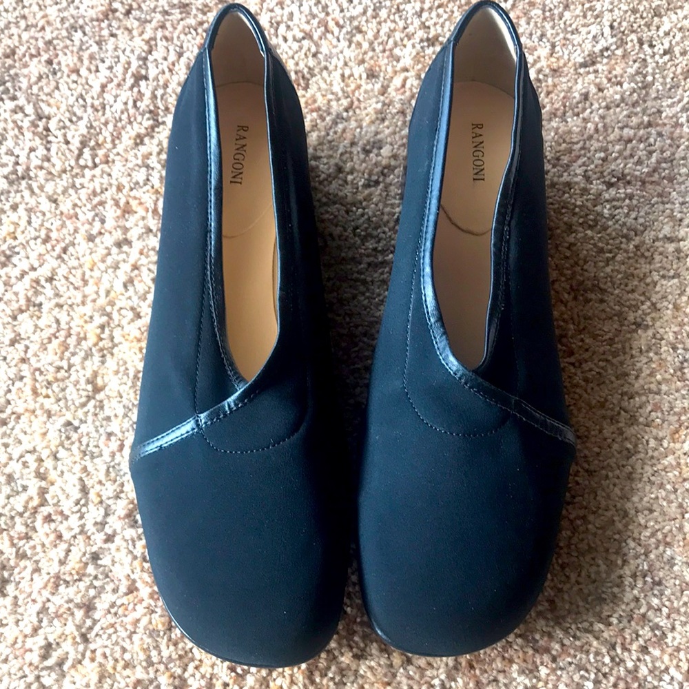 Woman’s black Rangoni shoe leather made in Italy never worn no box